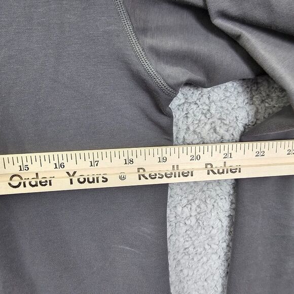 BYLT Men's Drop Cut Henley LS Long Sleeve Gray Shirt Gym Size M - Picture 10 of 11